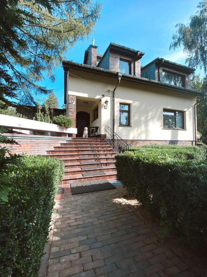 Guest House Villa Arkadia Варшава Экстерьер фото